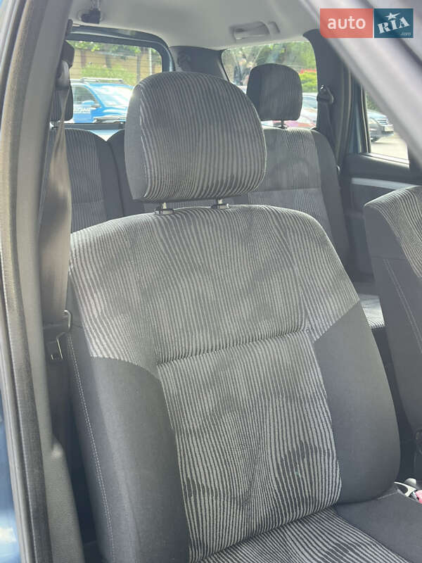 Универсал Dacia Logan MCV 2009 в Киеве