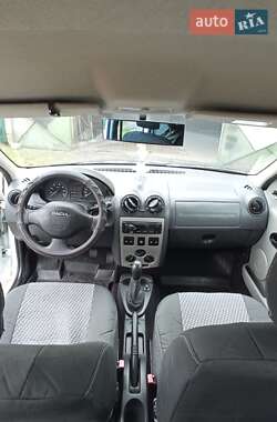 Универсал Dacia Logan MCV 2011 в 