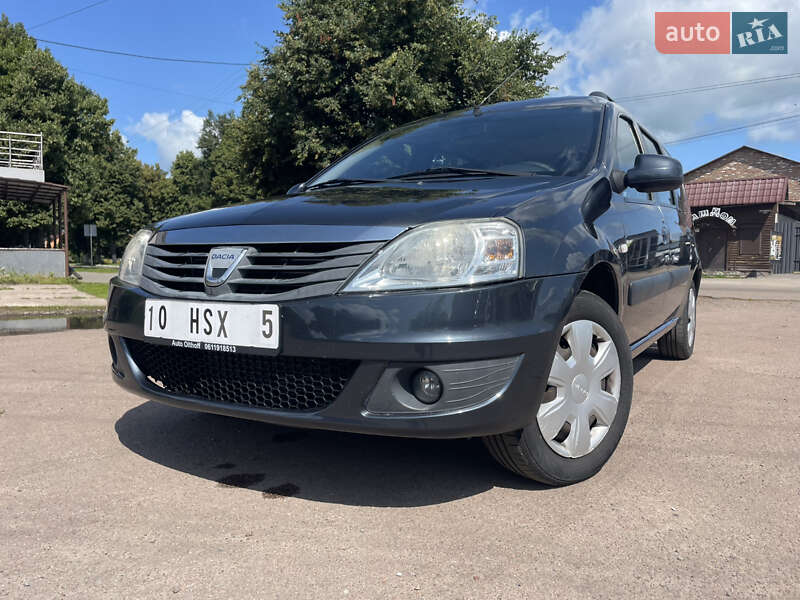 Универсал Dacia Logan MCV 2010 в 