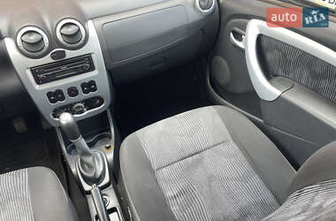Универсал Dacia Logan MCV 2010 в 