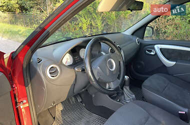 Универсал Dacia Logan MCV 2009 в 