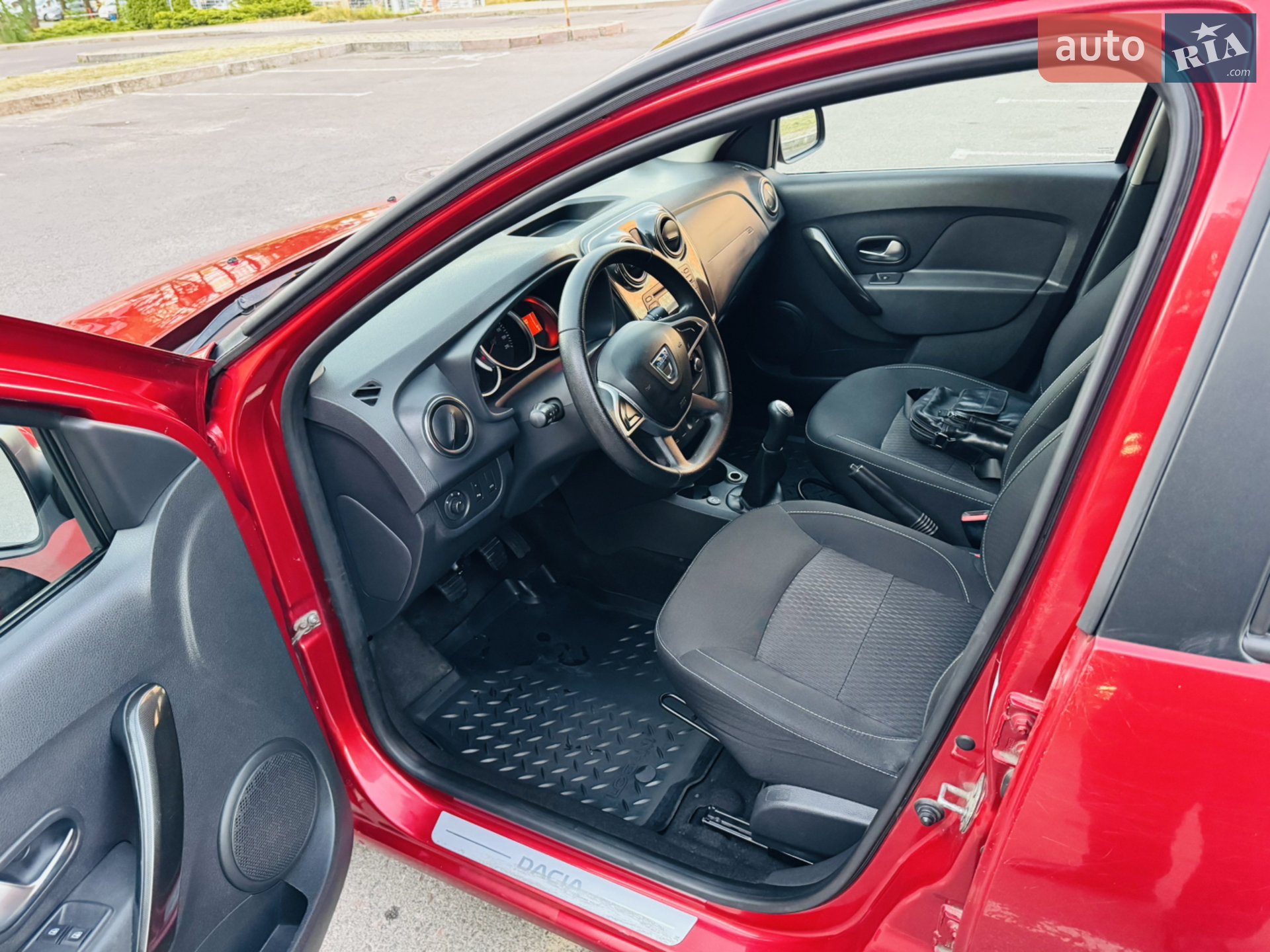 2017 Dacia Logan - мініатюра 17