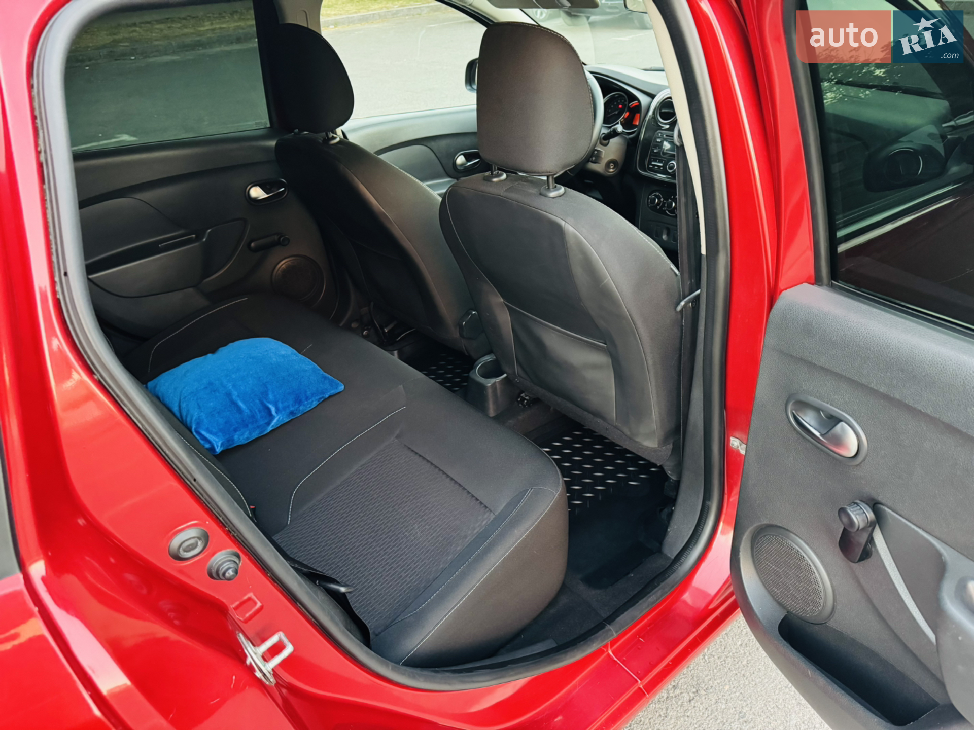2017 Dacia Logan - мініатюра 22
