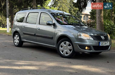 Универсал Dacia Logan MCV 2010 в Умани