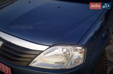 Универсал Dacia Logan MCV 2011 в 