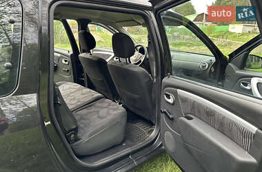Универсал Dacia Logan MCV 2010 в 