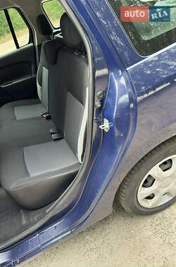 Универсал Dacia Logan MCV 2015 в 