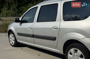 Универсал Dacia Logan MCV 2009 в 