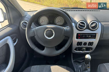 Универсал Dacia Logan MCV 2009 в 