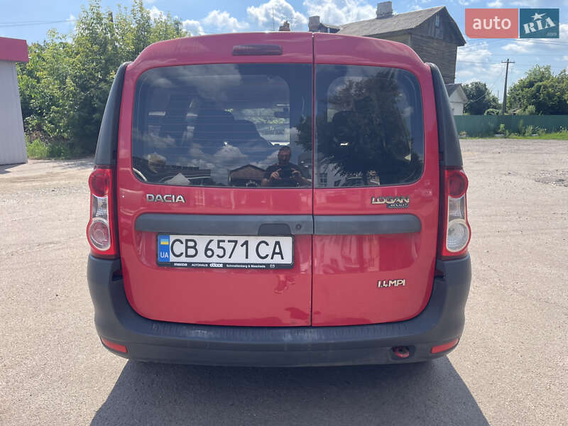 Универсал Dacia Logan MCV 2009 в Бахмаче