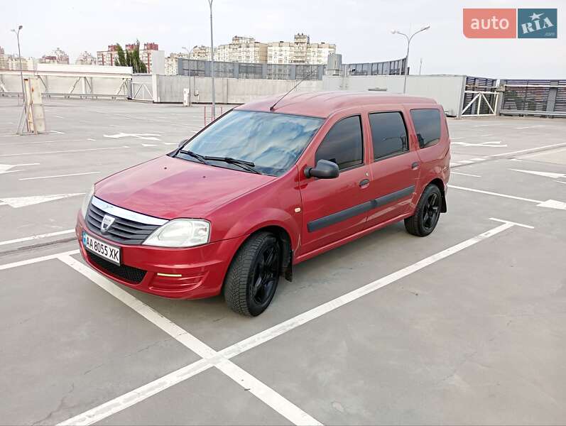 Универсал Dacia Logan MCV 2009 в Киеве