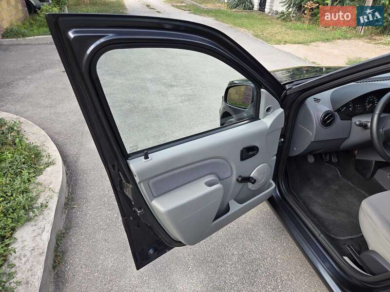 Универсал Dacia Logan MCV 2009 в Каменском