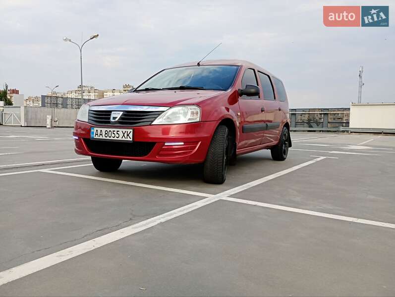 Универсал Dacia Logan MCV 2009 в Киеве
