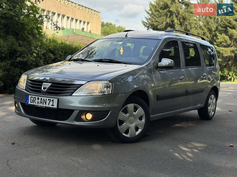 Универсал Dacia Logan MCV 2010 в Умани