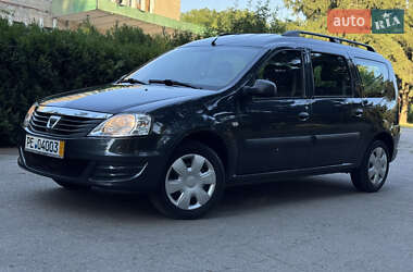 Универсал Dacia Logan MCV 2012 в 