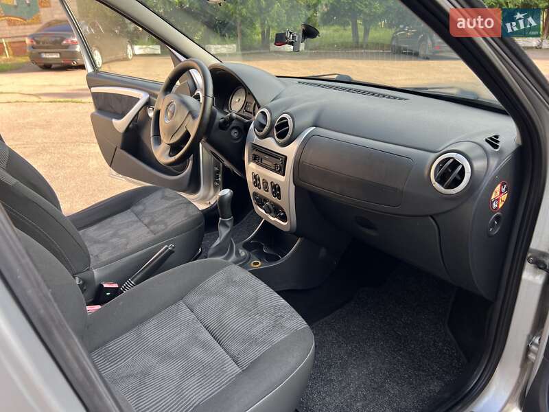 Універсал Dacia Logan MCV 2010 в Ніжині