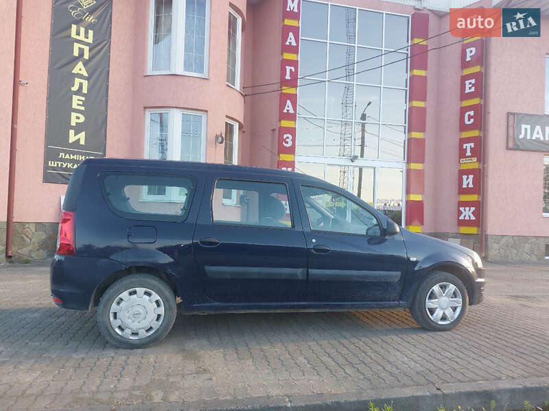 Универсал Dacia Logan MCV 2010 в Черновцах