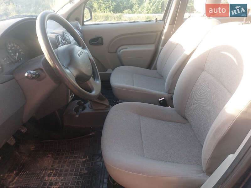 Универсал Dacia Logan MCV 2010 в Черновцах