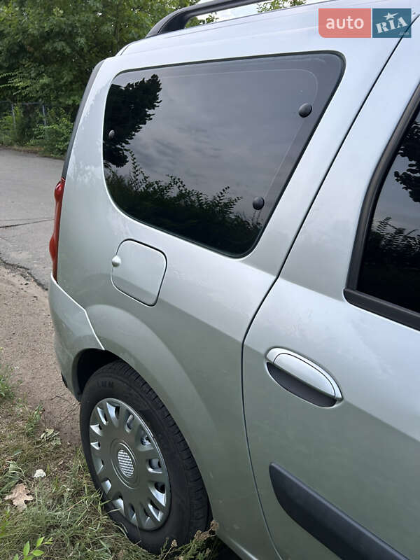 Универсал Dacia Logan MCV 2009 в Умани фото 7 Универсал Dacia Logan MCV 2009 в Умани