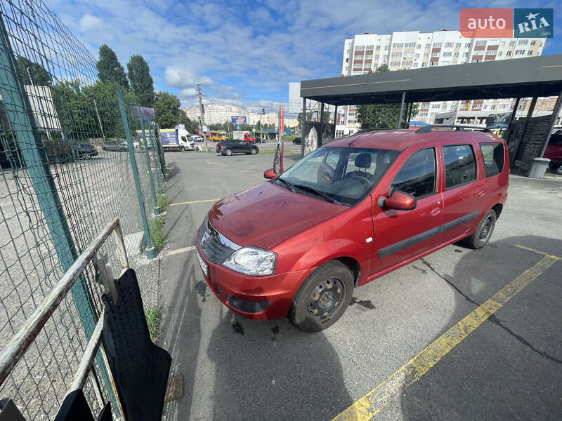 Dacia Logan MCV 2010