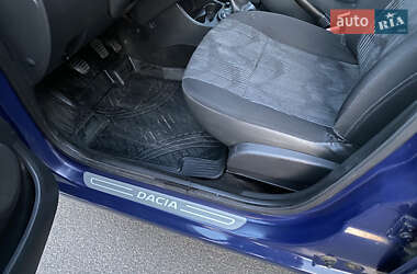 Универсал Dacia Logan MCV 2009 в 