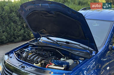 Универсал Dacia Logan MCV 2010 в 