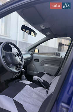 Универсал Dacia Logan MCV 2007 в 