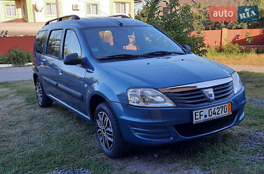 Универсал Dacia Logan MCV 2011 в 