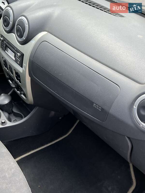 Універсал Dacia Logan MCV 2012 в Ніжині фото 41 Універсал Dacia Logan MCV 2012 в Ніжині