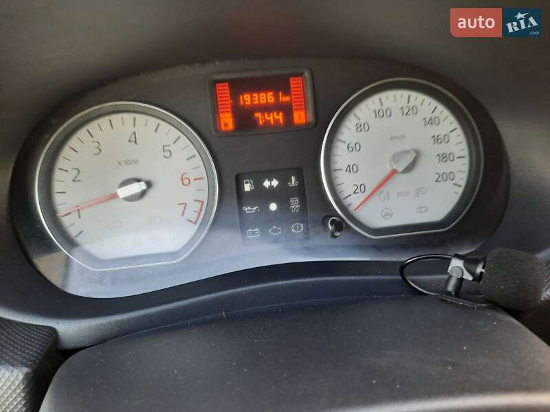 Універсал Dacia Logan MCV 2009 в Полтаві фото 26 Універсал Dacia Logan MCV 2009 в Полтаві