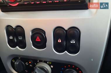 Универсал Dacia Logan MCV 2009 в 