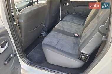 Универсал Dacia Logan MCV 2009 в 