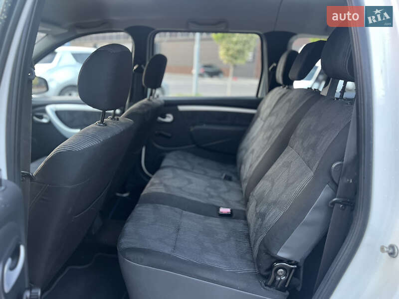 Универсал Dacia Logan MCV 2010 в Луцке