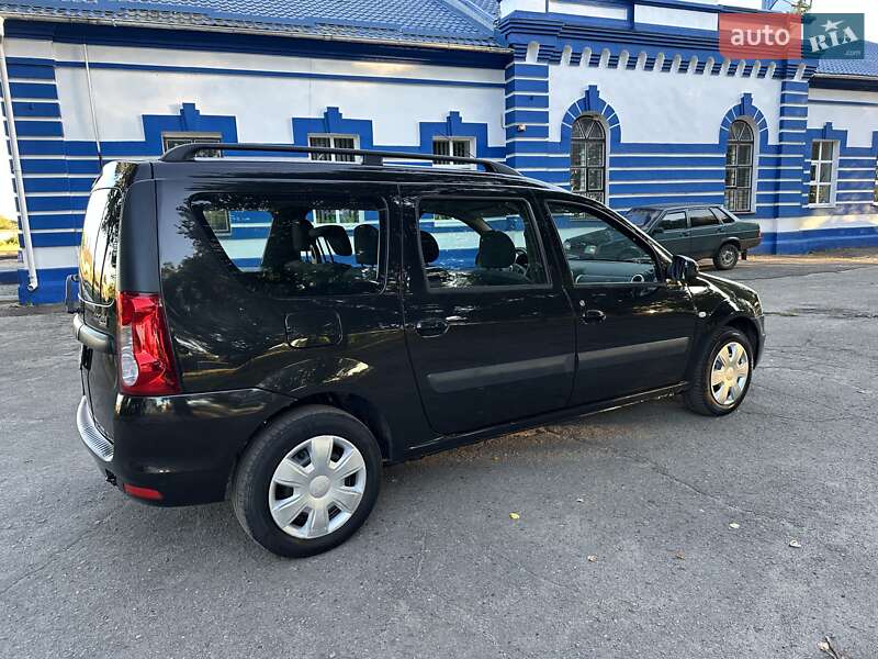 Универсал Dacia Logan MCV 2010 в Лебедине