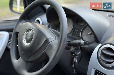 Универсал Dacia Logan MCV 2011 в 
