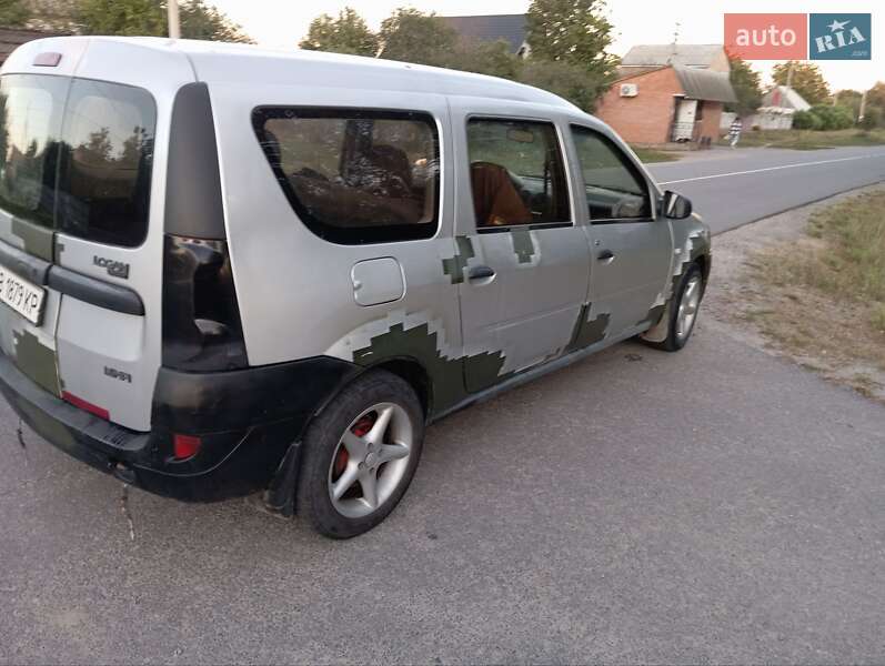 Универсал Dacia Logan MCV 2008 в Калиновке