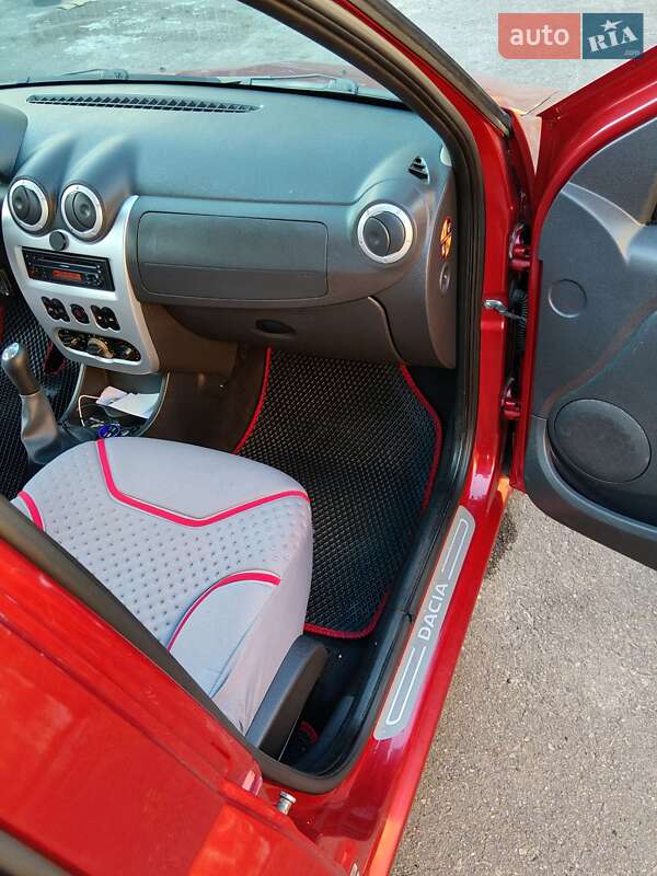 Універсал Dacia Logan MCV 2010 в Львові