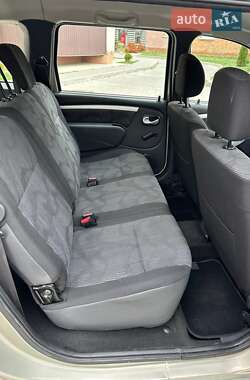 Универсал Dacia Logan MCV 2009 в 