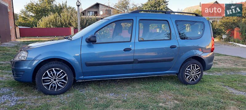 Универсал Dacia Logan MCV 2011 в Немирове