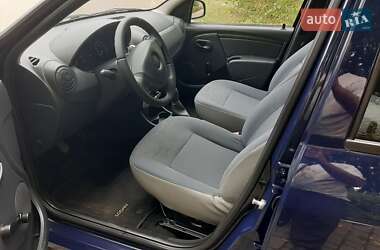Универсал Dacia Logan MCV 2012 в 