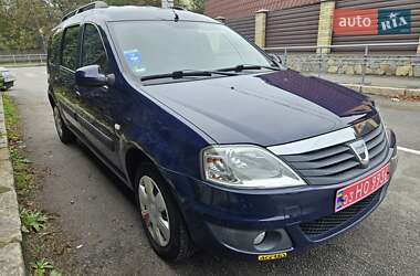 Универсал Dacia Logan MCV 2010 в 