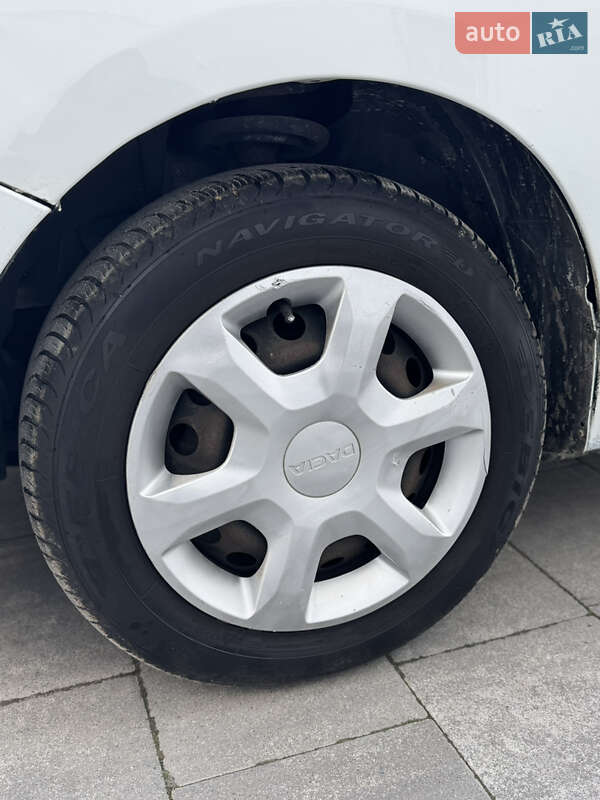 Универсал Dacia Logan MCV 2015 в Львове