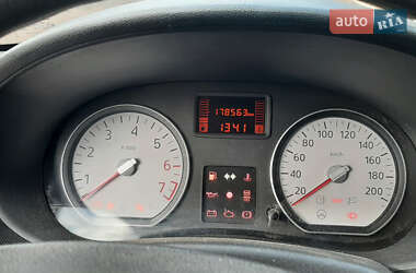 Универсал Dacia Logan MCV 2011 в 