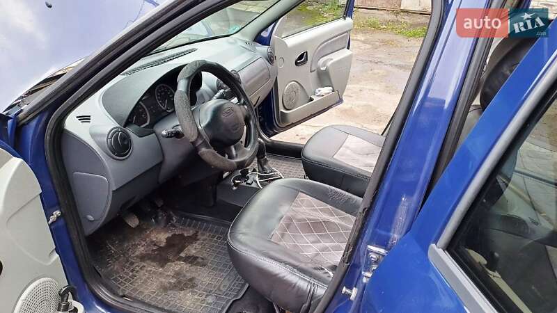 Универсал Dacia Logan MCV 2008 в Львове
