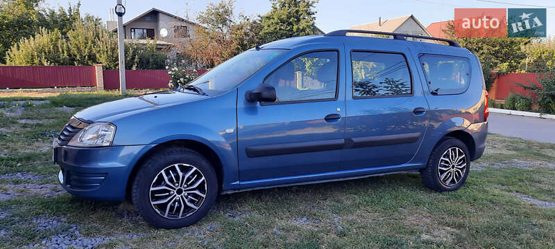 Універсал Dacia Logan MCV 2011 в Немирові