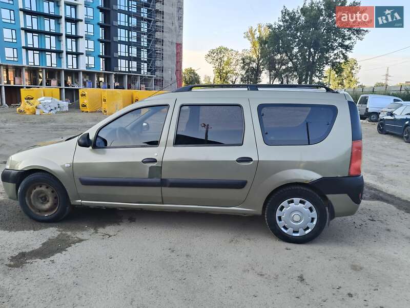 Универсал Dacia Logan MCV 2008 в Ивано-Франковске фото 5 Универсал Dacia Logan MCV 2008 в Ивано-Франковске