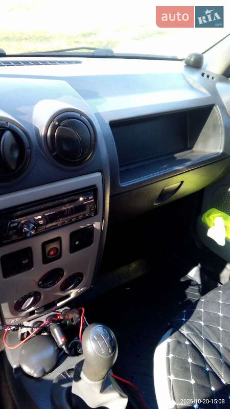 Універсал Dacia Logan MCV 2008 в Заліщиках фото 9 Універсал Dacia Logan MCV 2008 в Заліщиках