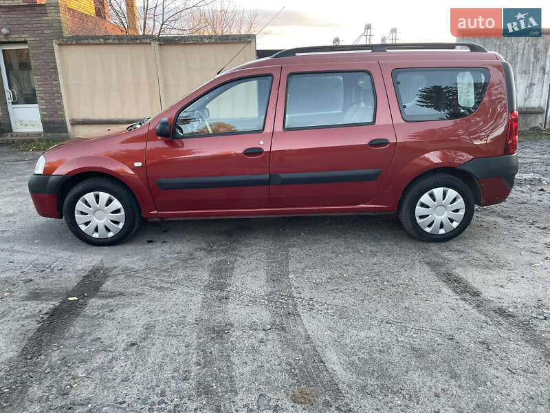 Универсал Dacia Logan MCV 2008 в Млинове