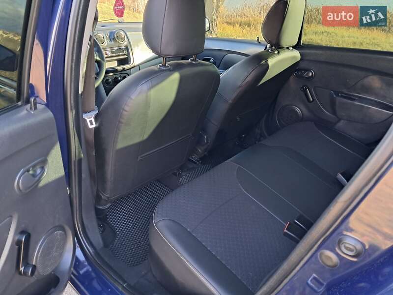 Универсал Dacia Logan MCV 2014 в Гайсине