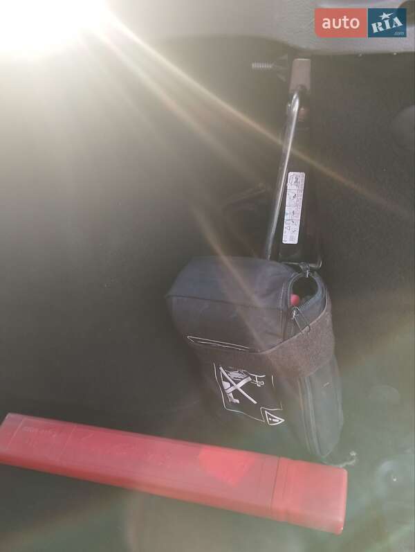 Универсал Dacia Logan MCV 2010 в Львове фото 18 Универсал Dacia Logan MCV 2010 в Львове
